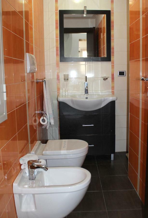 Two Face Appartement Syracuse Buitenkant foto
